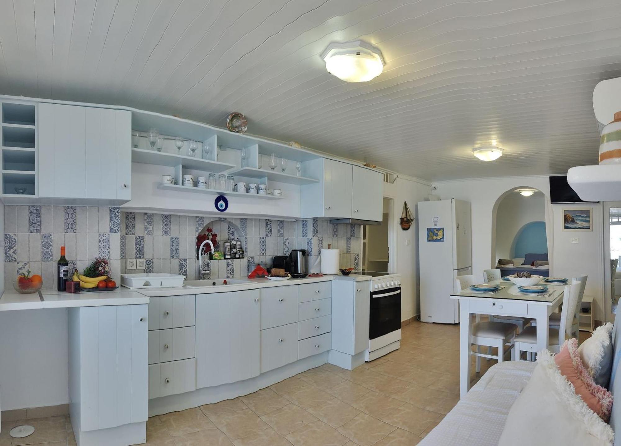Blue Mare Apartments On The Beach Firopotamos Zimmer foto