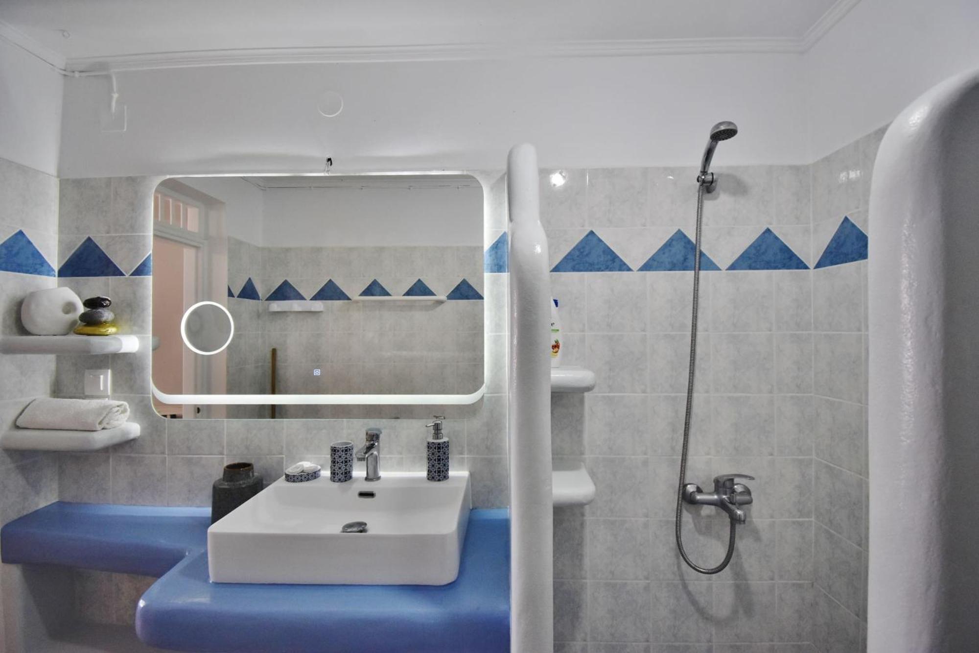 Blue Mare Apartments On The Beach Firopotamos Zimmer foto