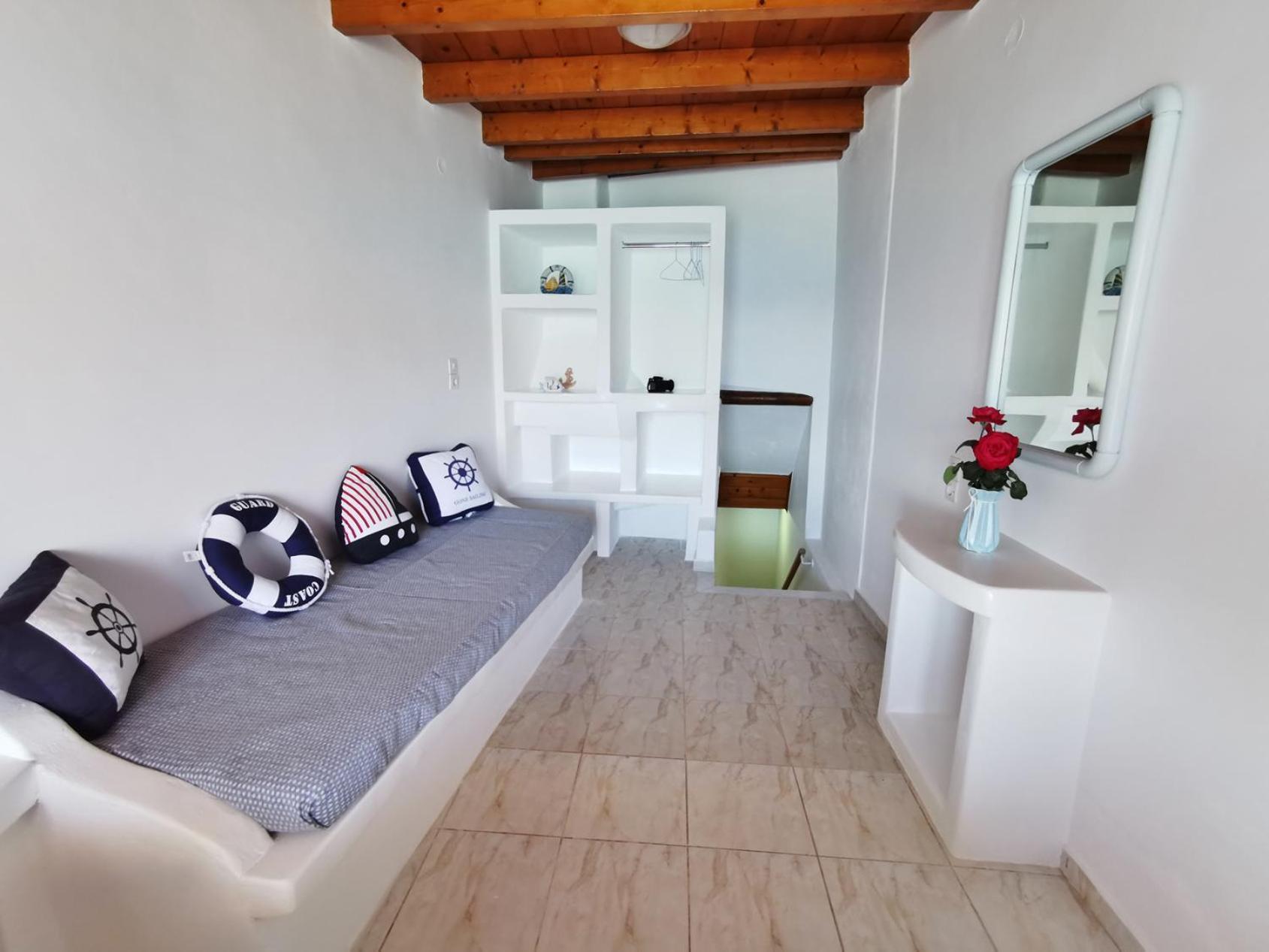 Blue Mare Apartments On The Beach Firopotamos Zimmer foto