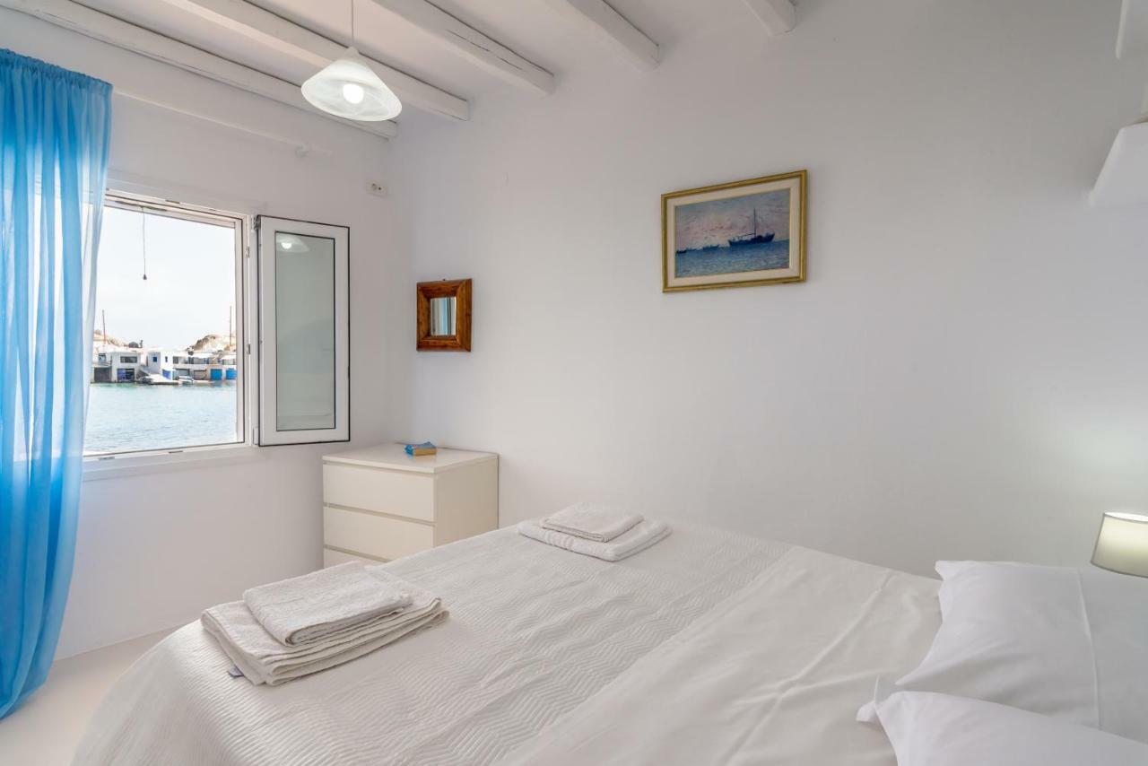 Blue Mare Apartments On The Beach Firopotamos Exterior foto