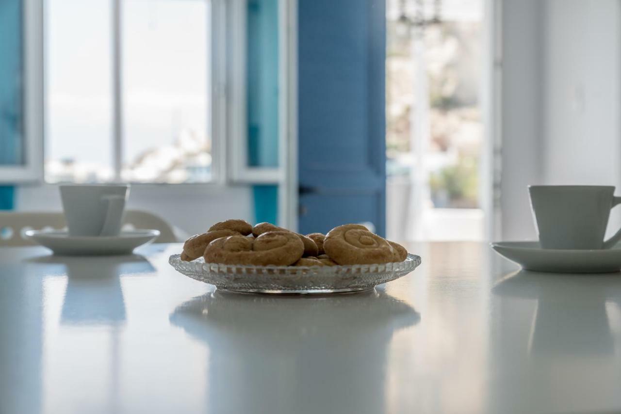 Blue Mare Apartments On The Beach Firopotamos Exterior foto
